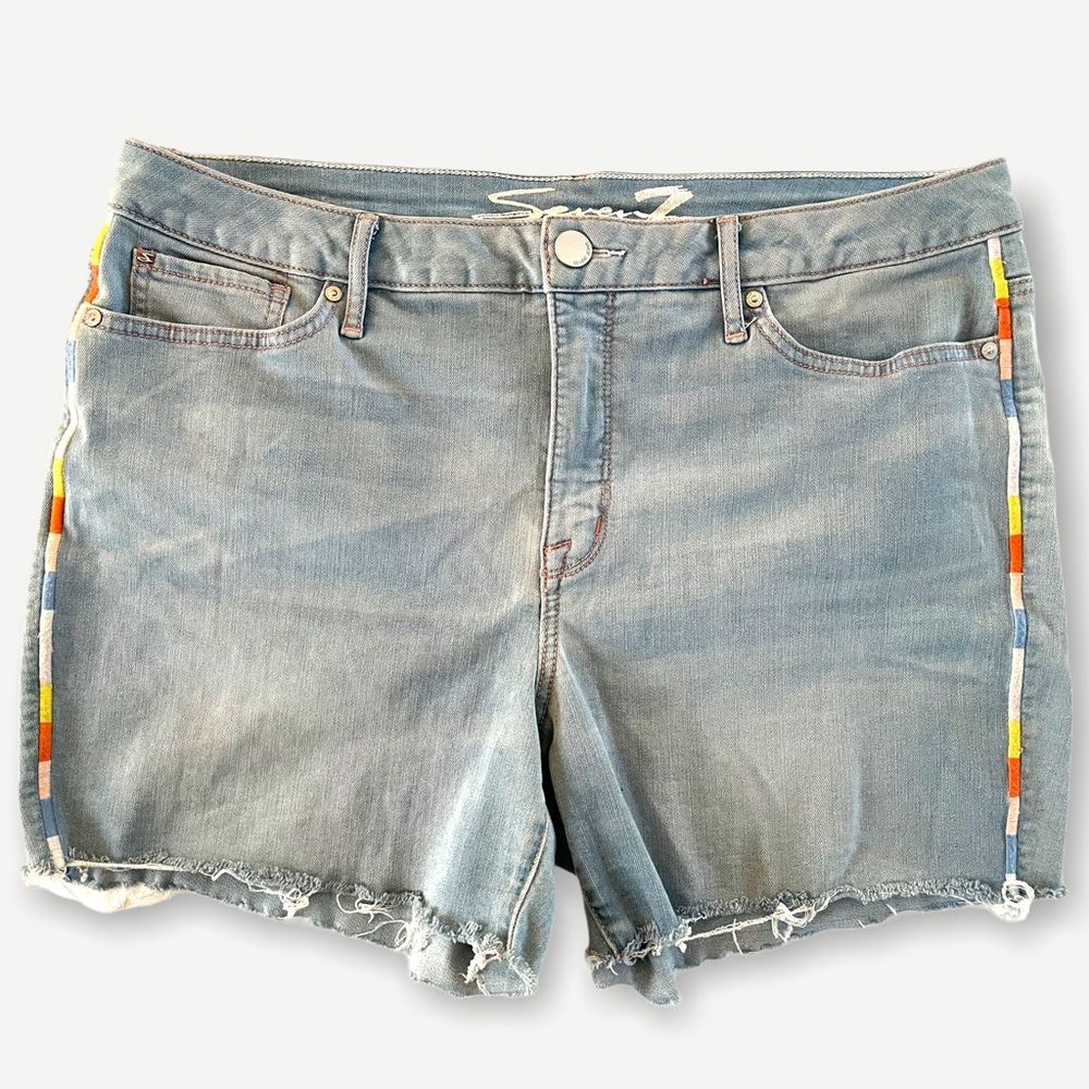 Plus Size Seven7 Light Blue Wash With Frayed Cuff